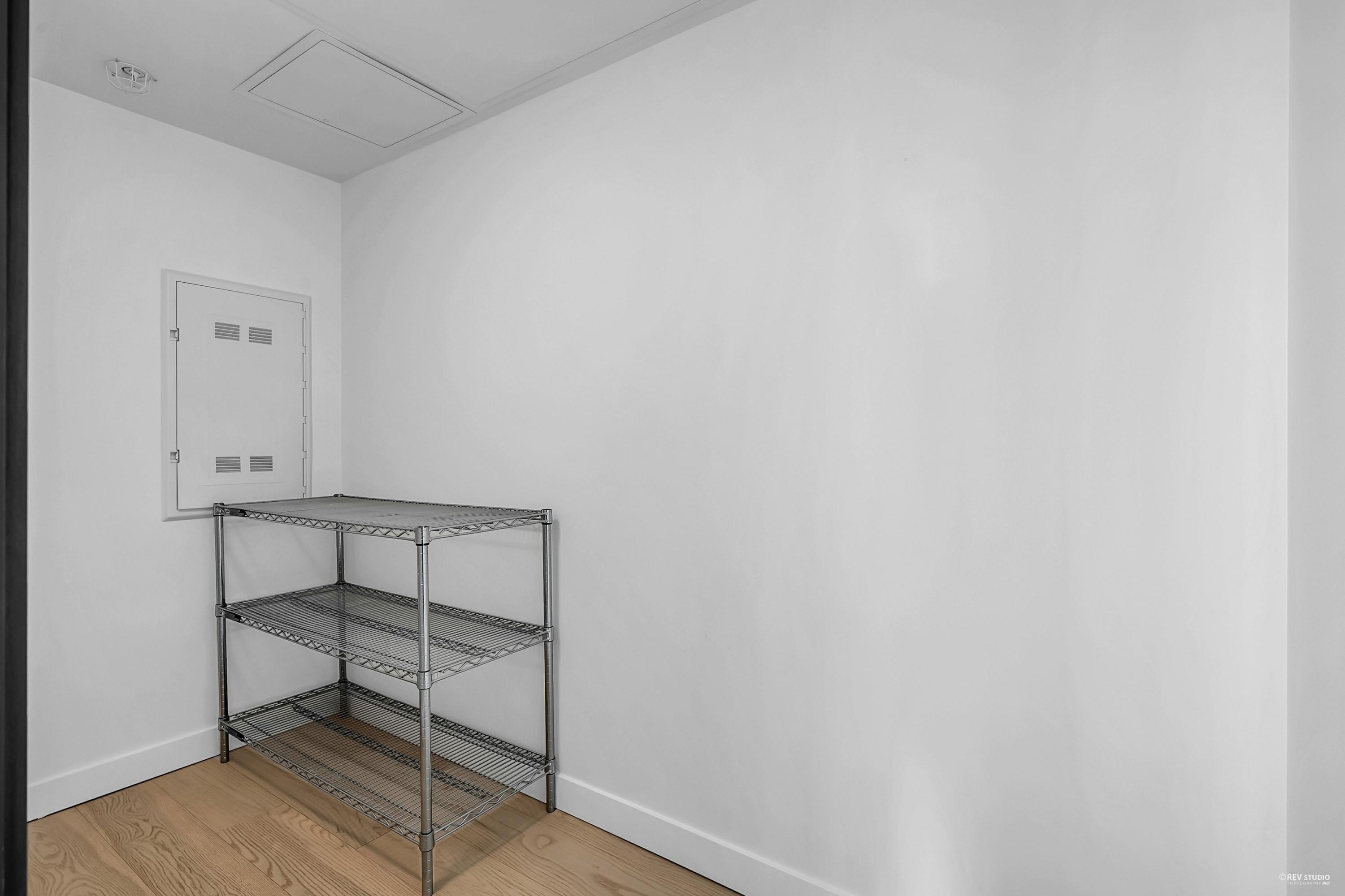 1608 68 SMITHE STREET 28