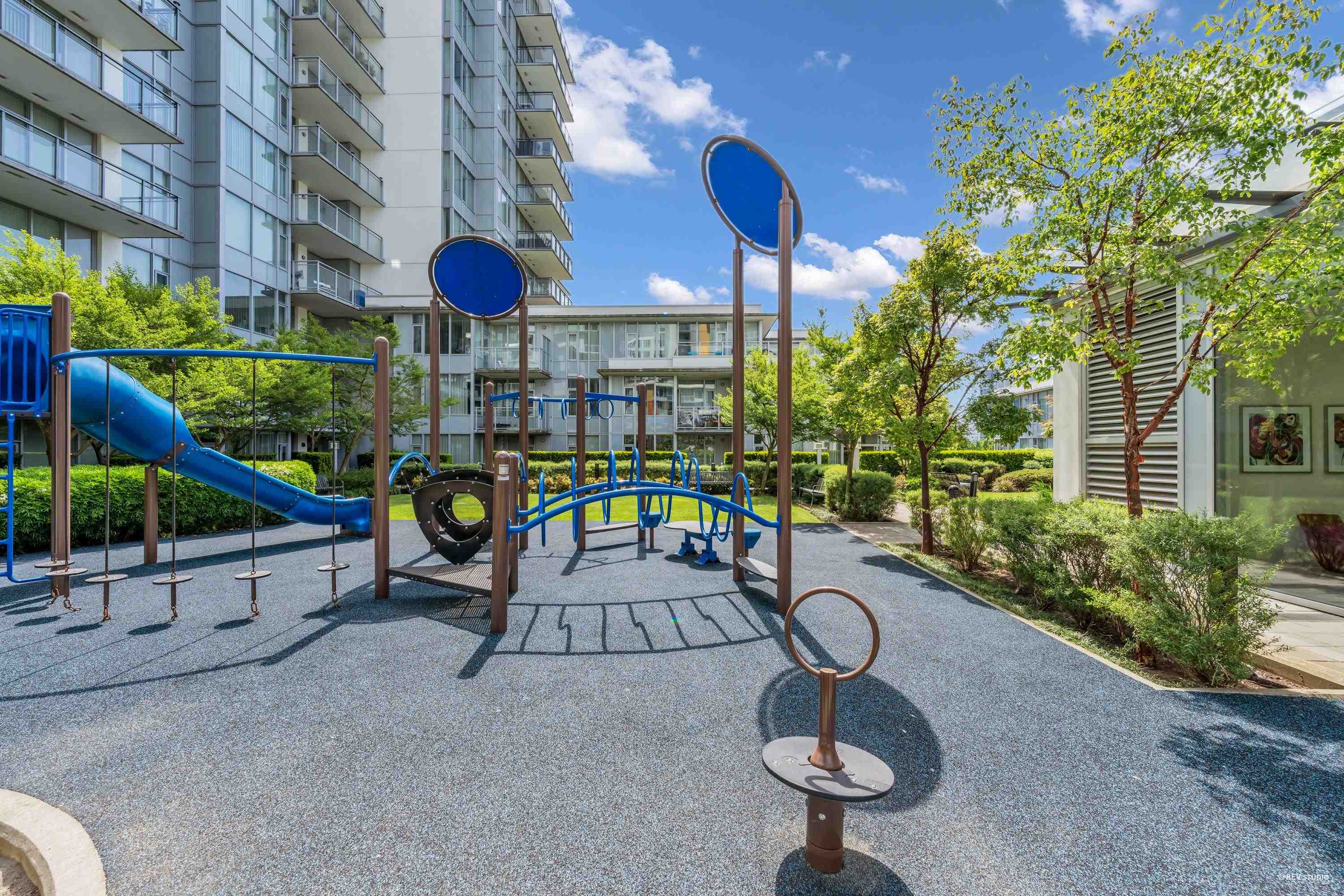 1106 8688 HAZELBRIDGE WAY 8