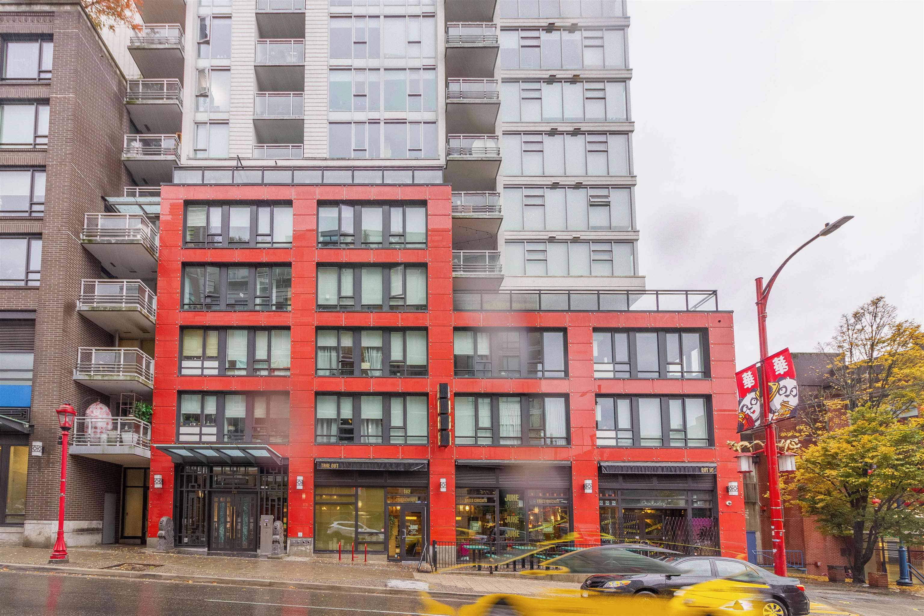 1810 188 KEEFER STREET 37