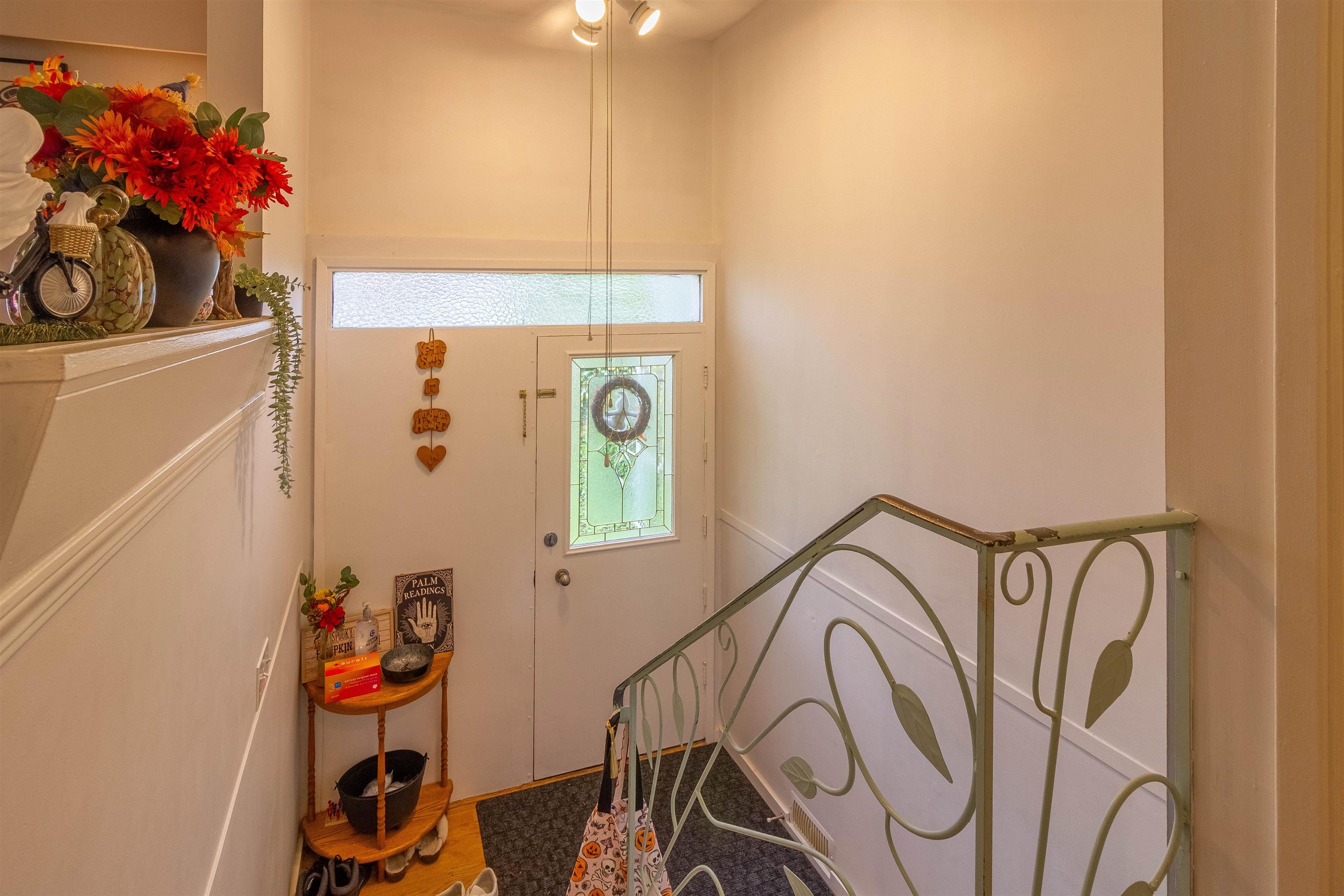 406 SCHOOLHOUSE STREET 14