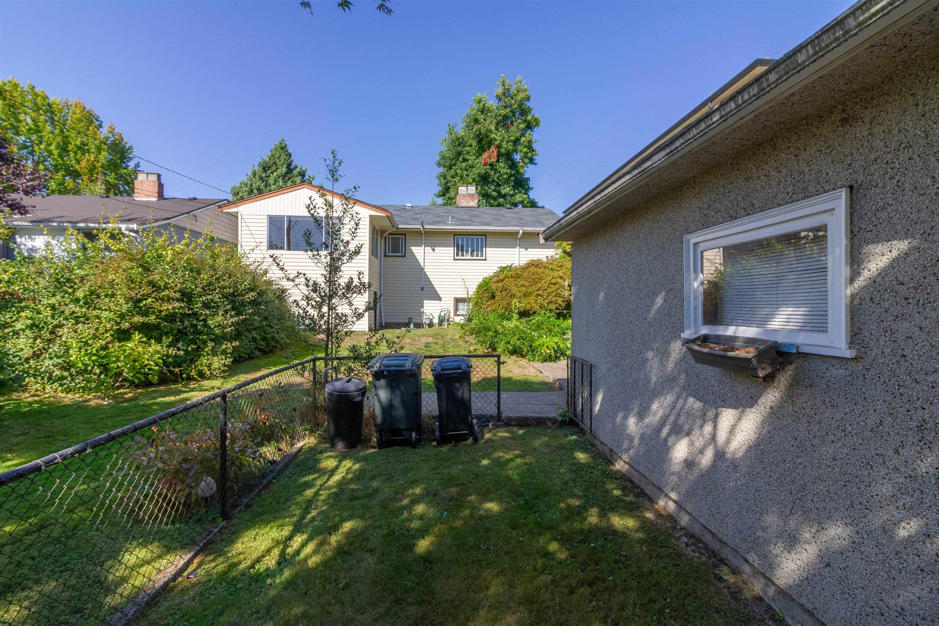4342 PARKER STREET 26