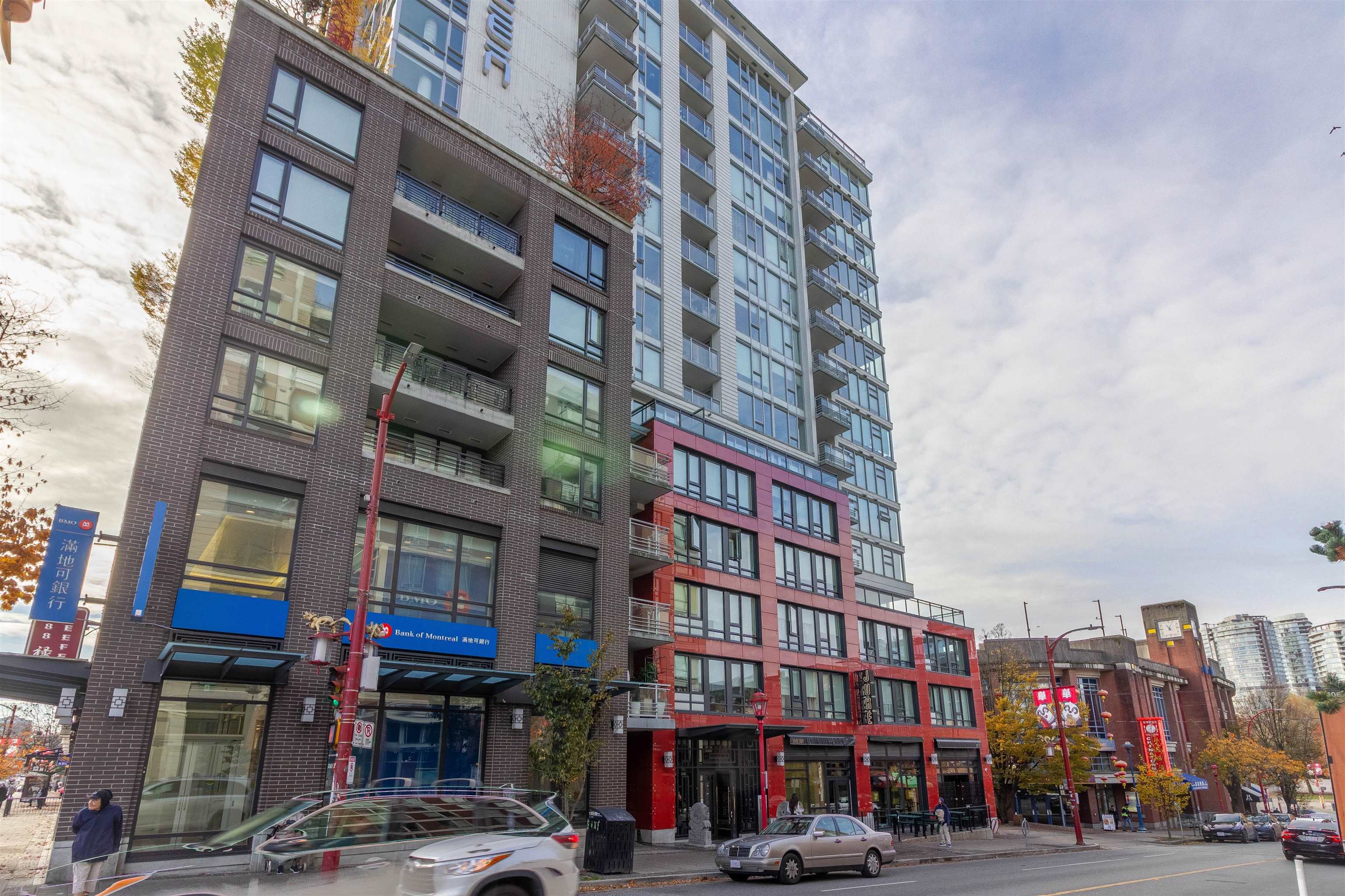 1810 188 KEEFER STREET 38