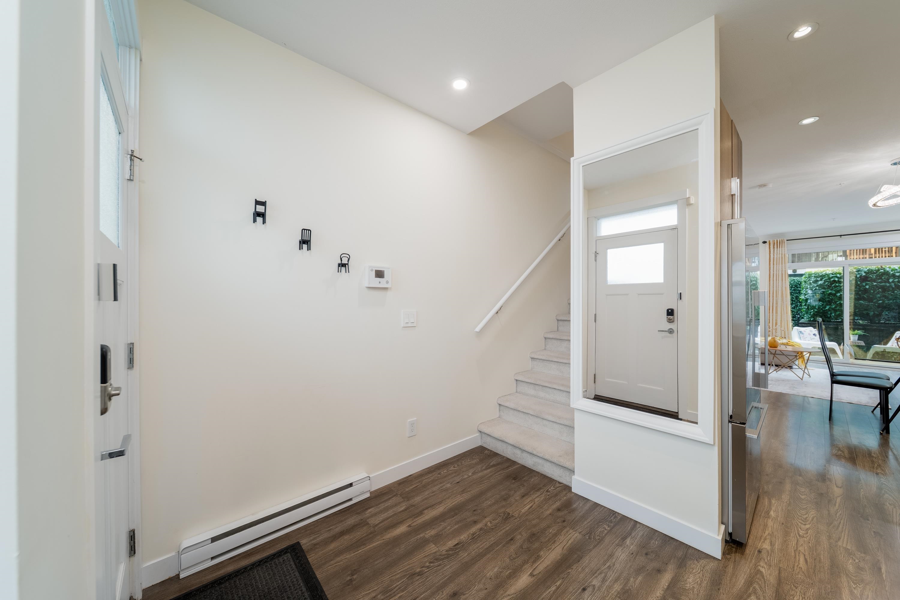17 7039 MACPHERSON AVENUE 13