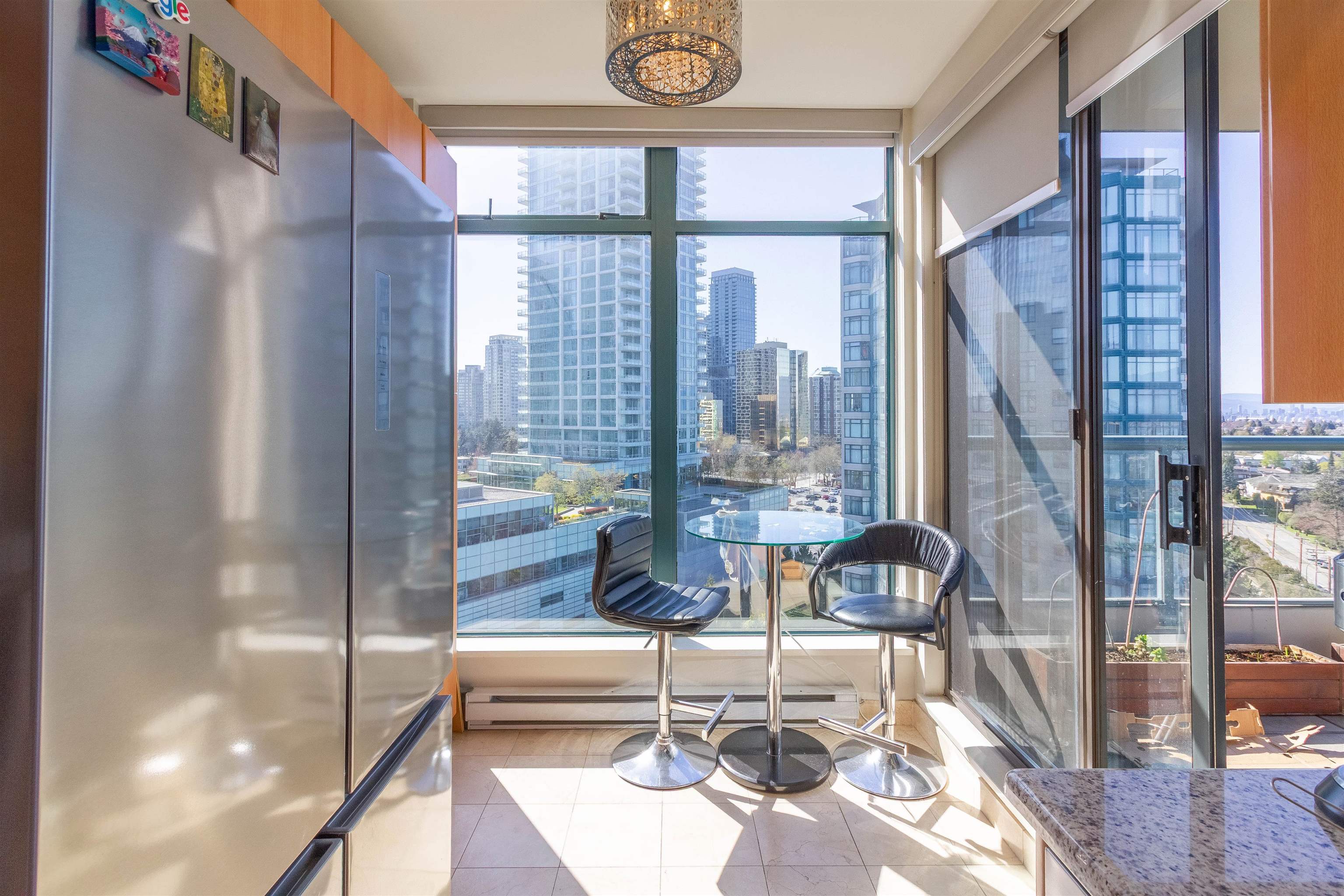 1602 4567 HAZEL STREET 13