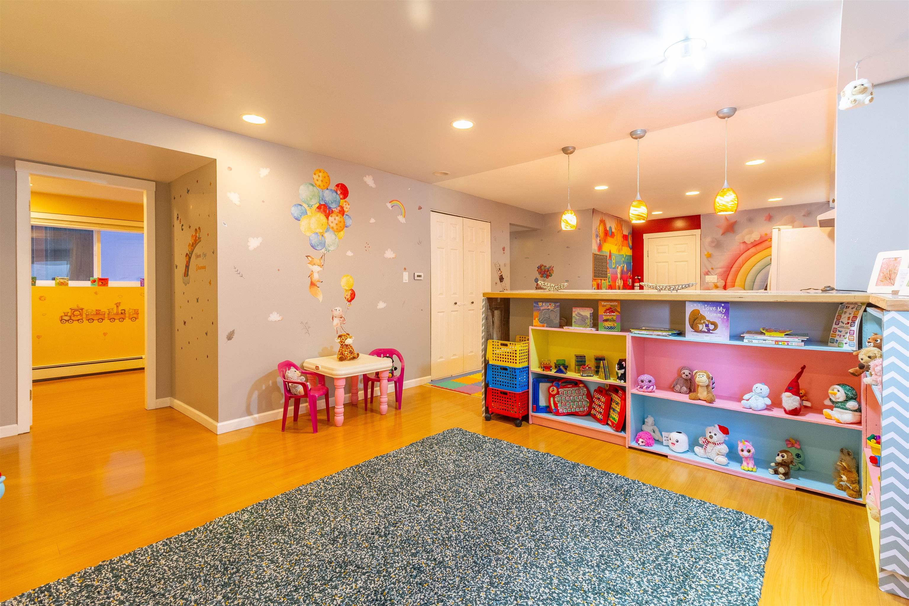 111 N FELL AVENUE 23