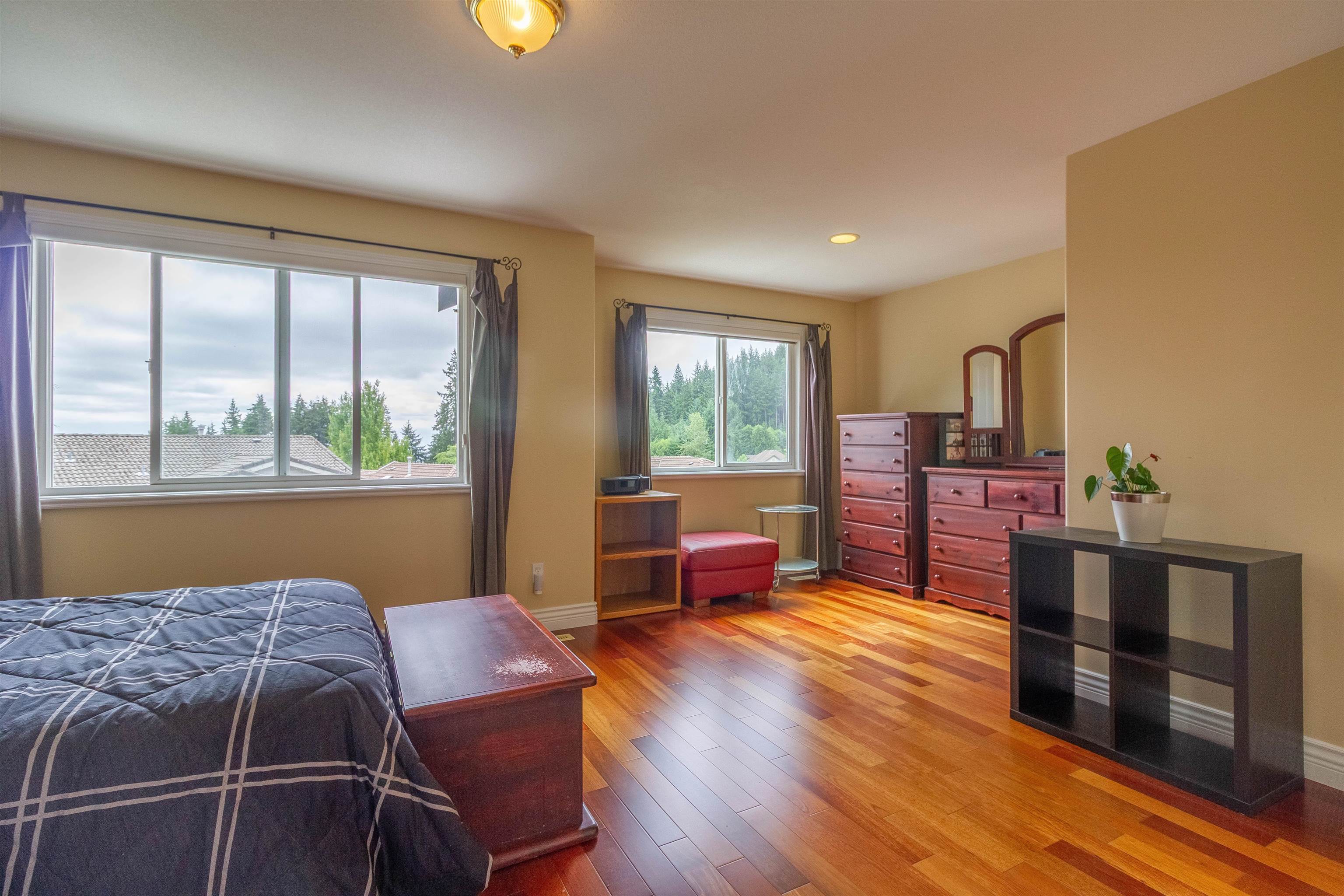 2115 BERKSHIRE CRESCENT 17